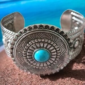Southwestern Cuff Bracelet NWT